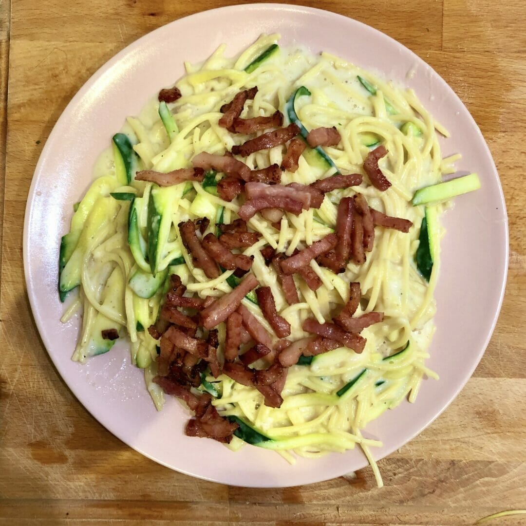 pasta zucchini carbonara